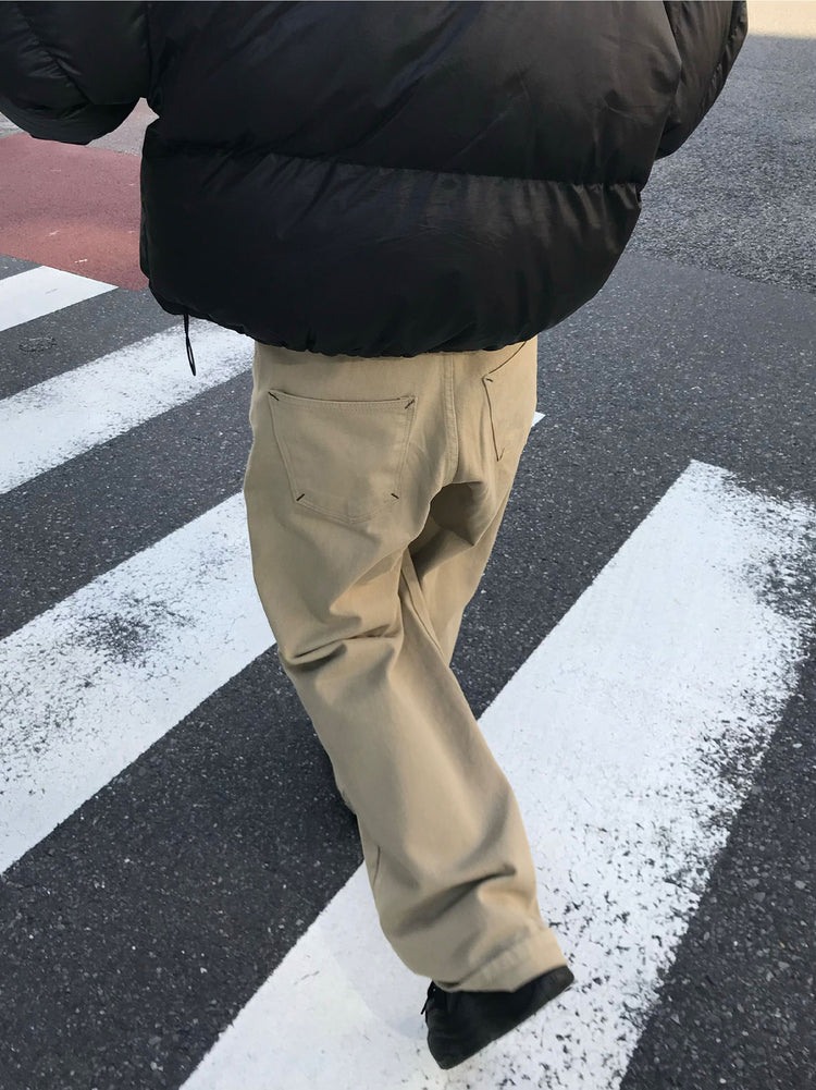 背口袋細節寬鬆直褲