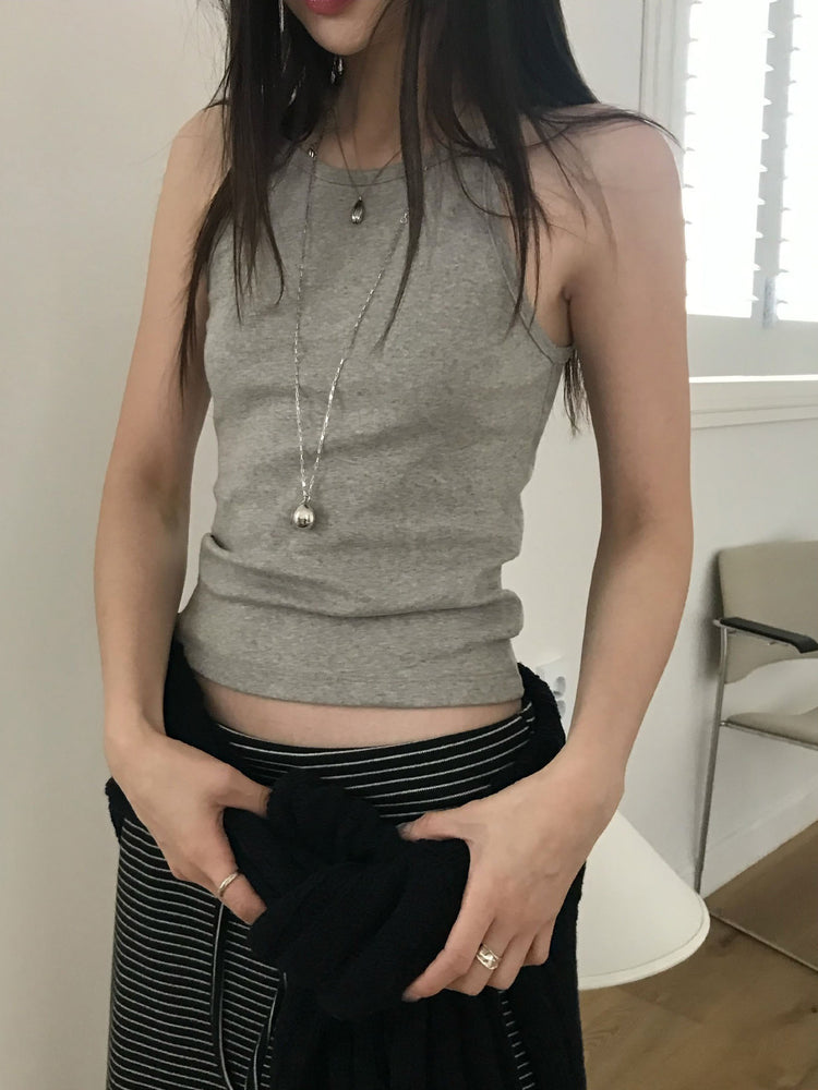 反折條紋抽繩細節及踝裙