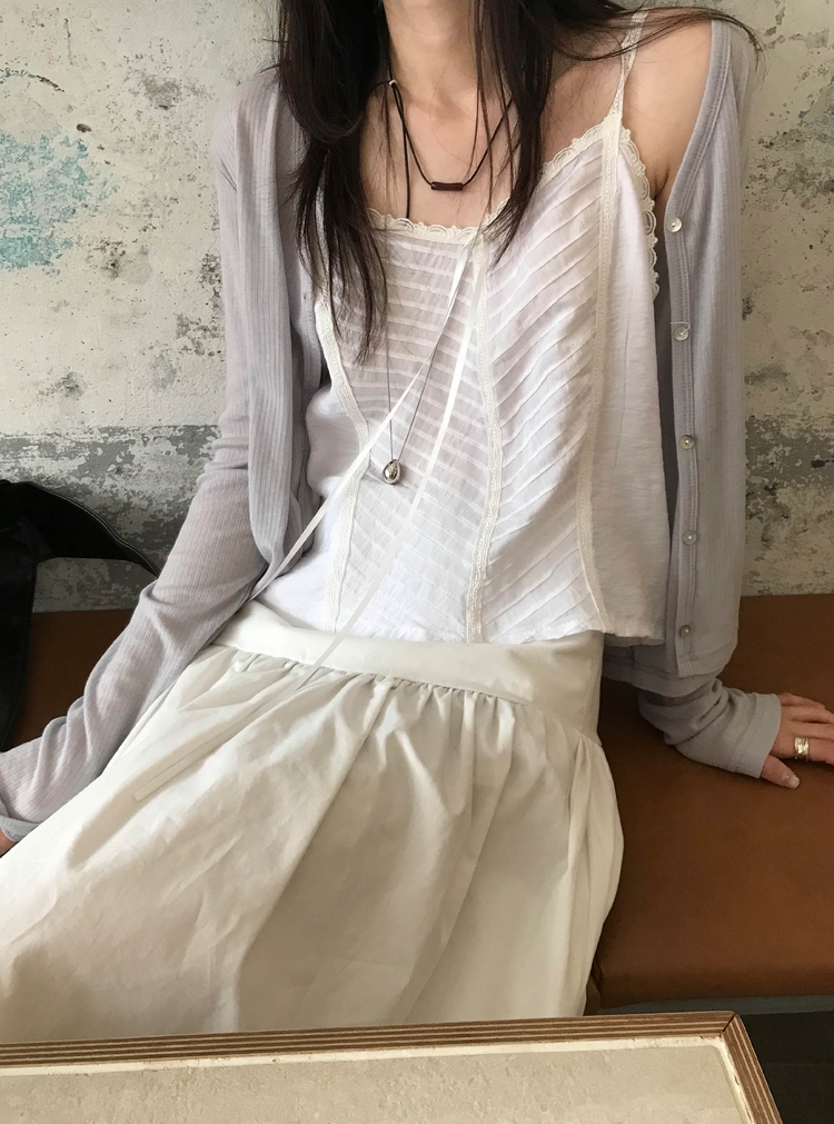 微透顯瘦排鈕針織外套