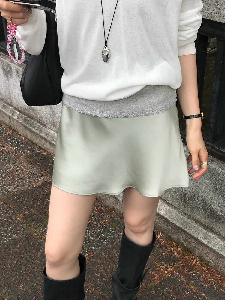 光澤感微傘短裙