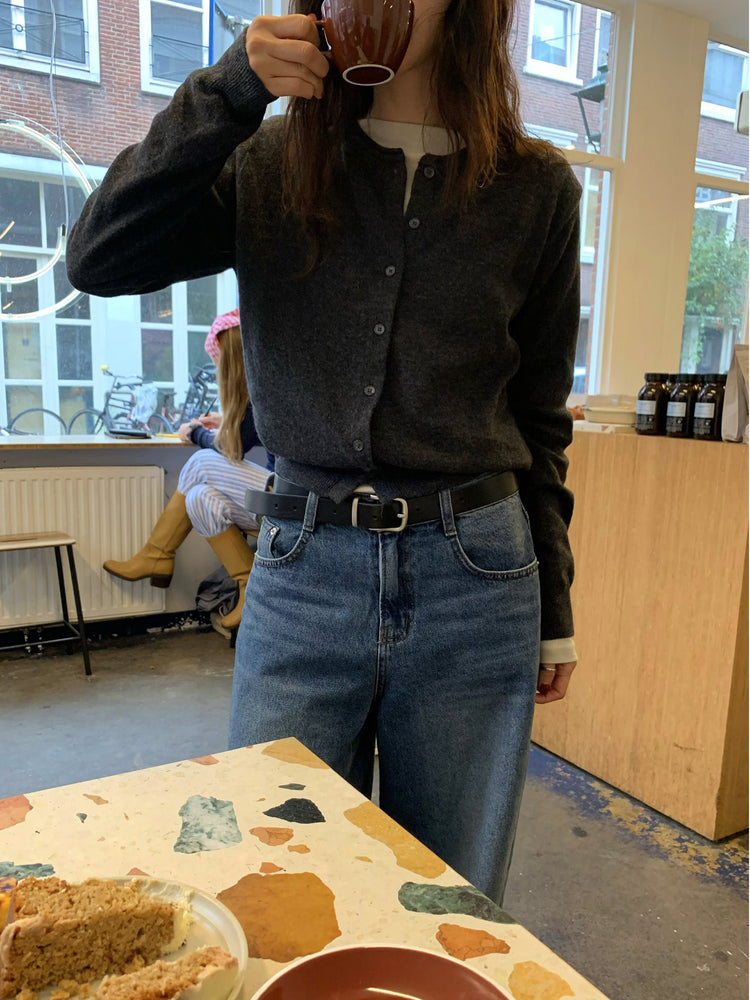 復古美刷色微鬆直筒牛仔褲