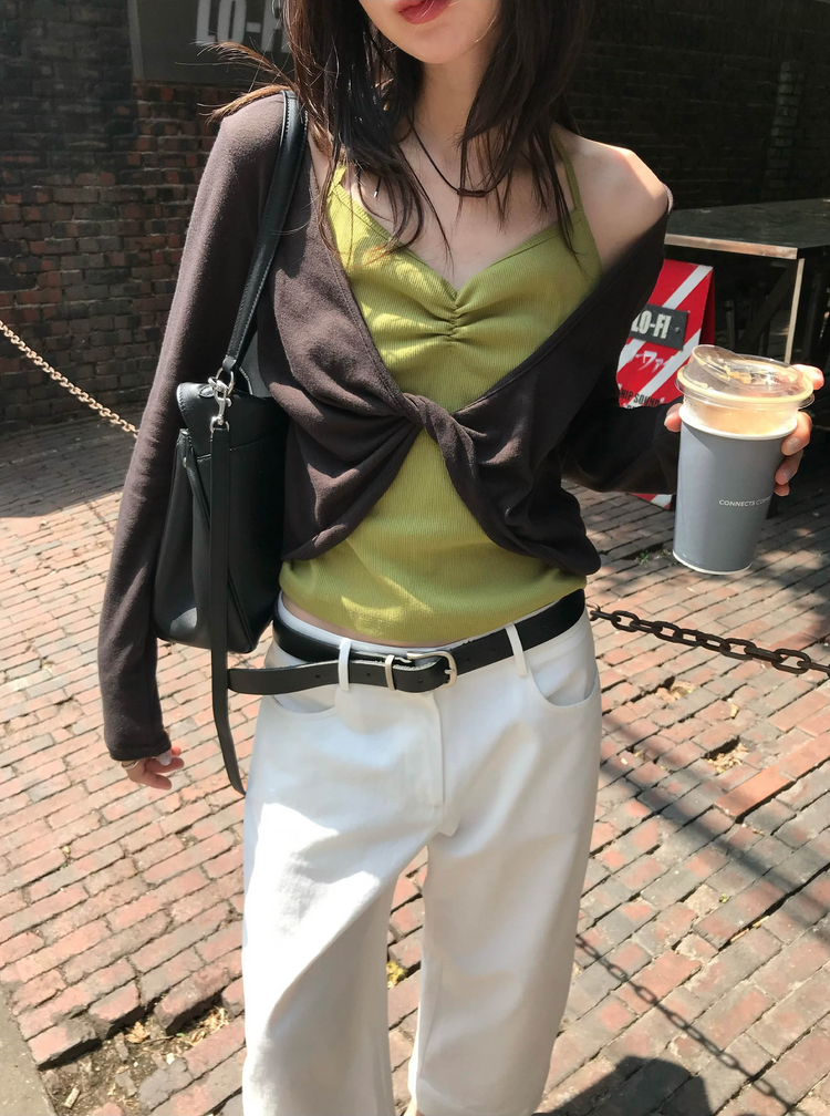 美色扭結細節上衣