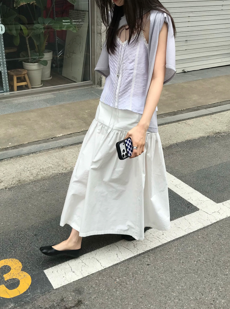 蕾絲百褶細節綁帶背心