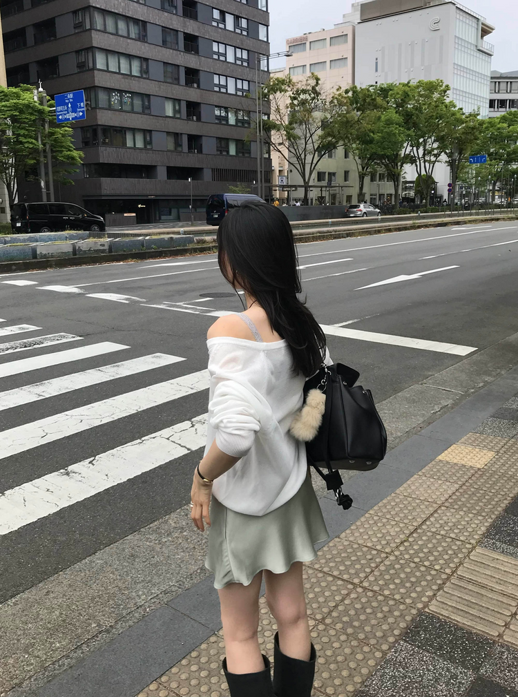 美色蕾絲邊細節背心