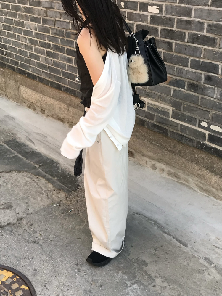 美色微透深V排鈕針織外套