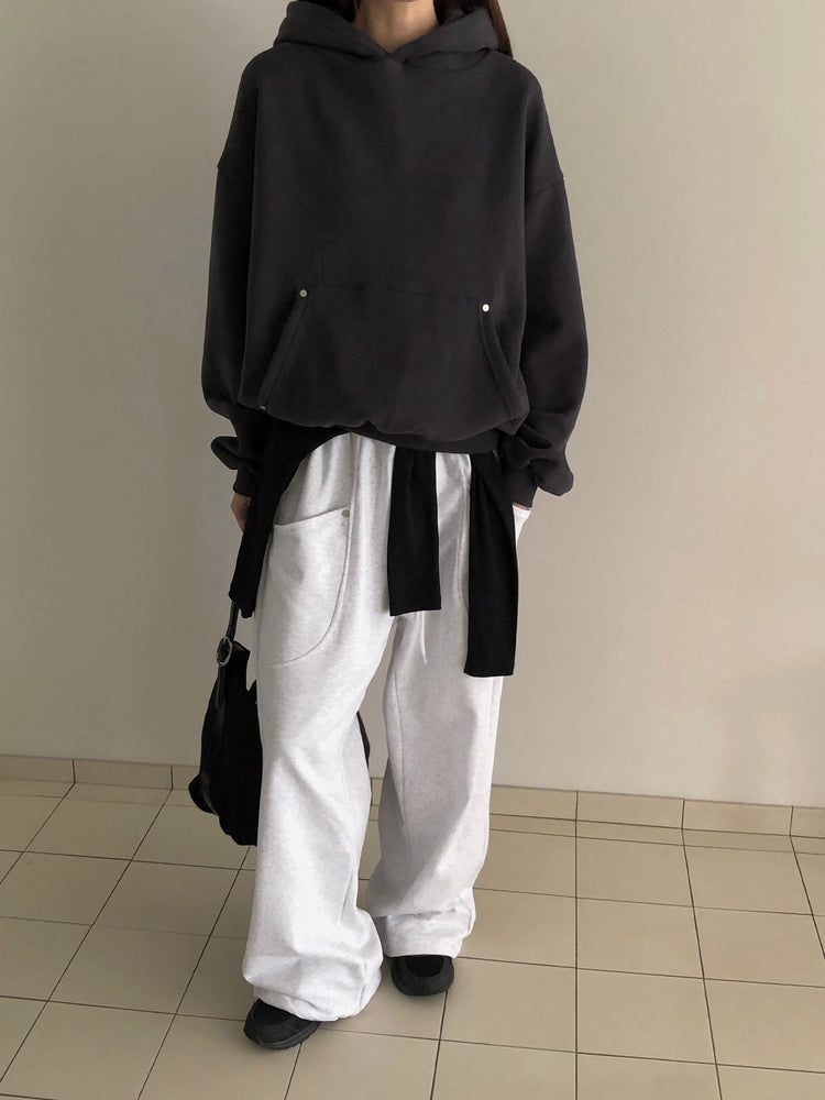 鉚釘細節基礎連帽衛衣