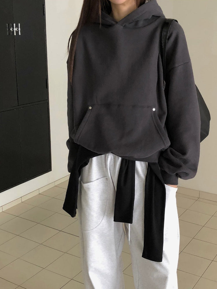 鉚釘細節基礎連帽衛衣