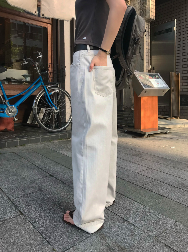 美色暗條紋細節直褲