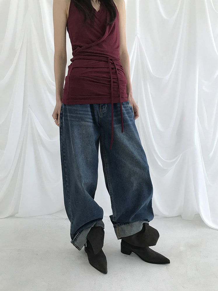 美色掛脖綁帶細節上衣