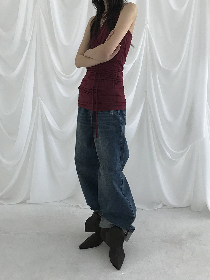 美色掛脖綁帶細節上衣