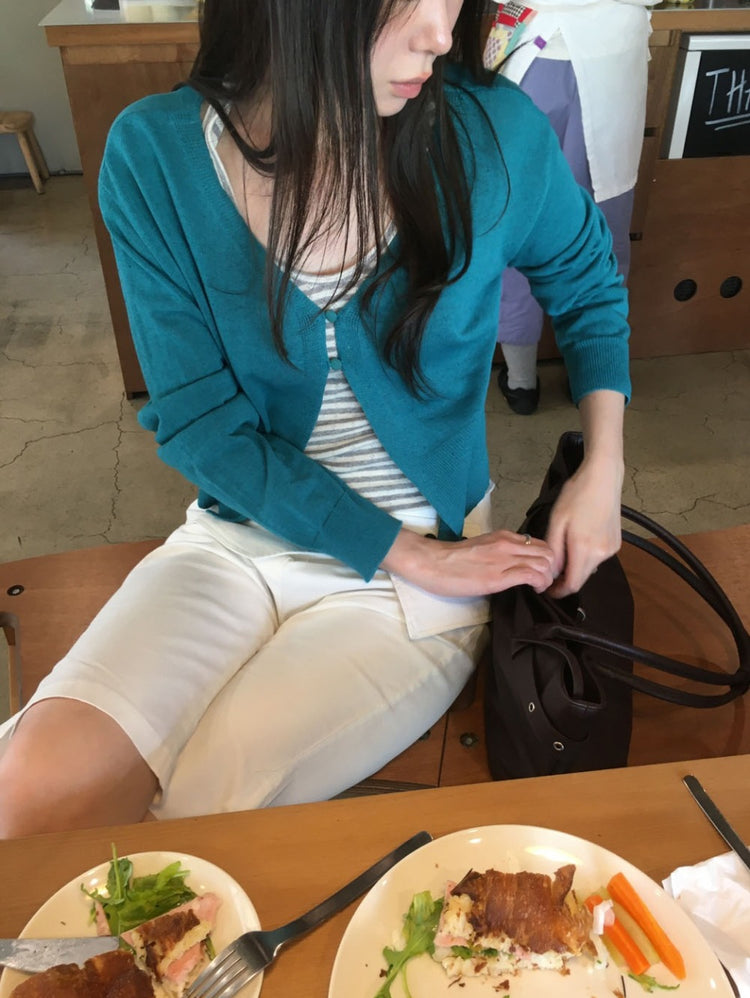 美色扣鈕細節針織外套