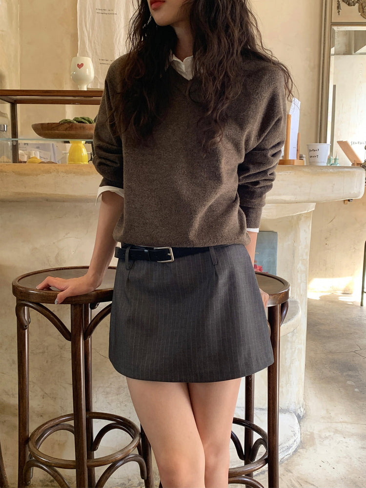 美色基礎V領針織上衣