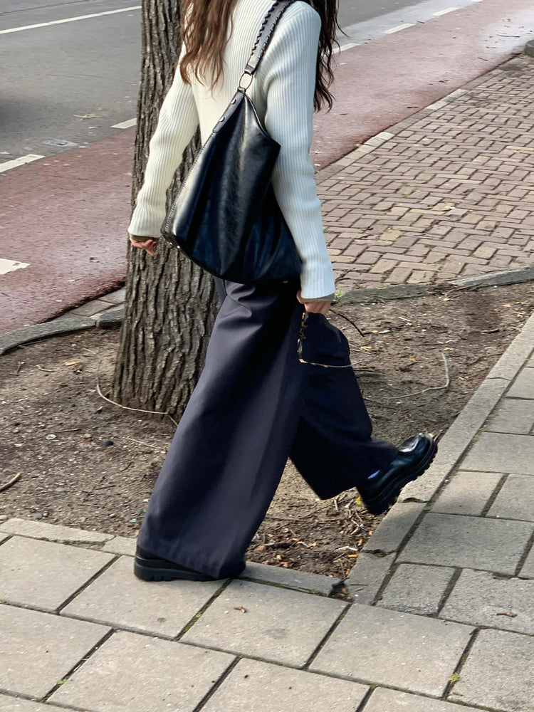 側壓線弧形細節廓形西褲