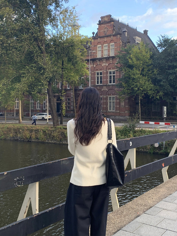 側壓線弧形細節廓形西褲