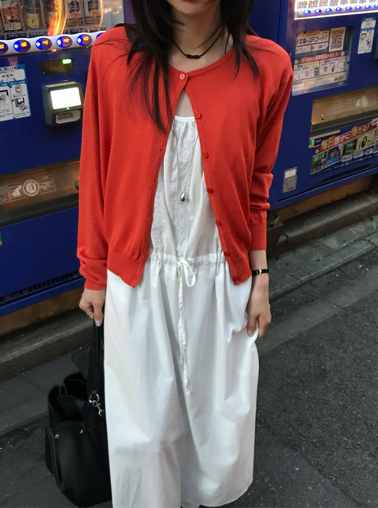 蕾絲邊細節修腰連身裙
