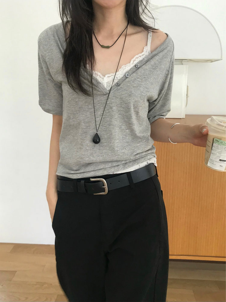 美色V領袖反折細節上衣
