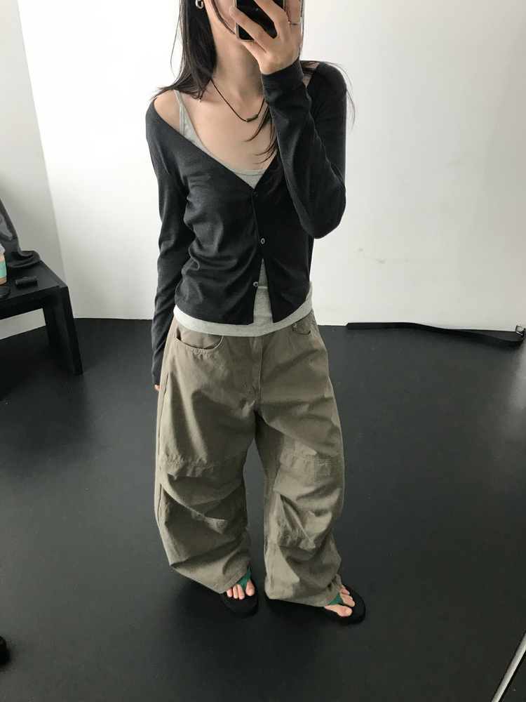 深V坑紋排鈕外套