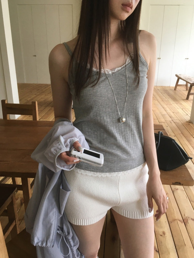 蕾絲邊坑紋背心