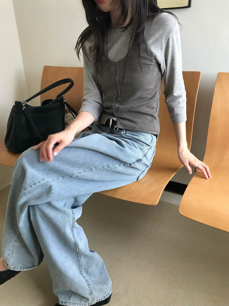 掛脖排鈕細節背心