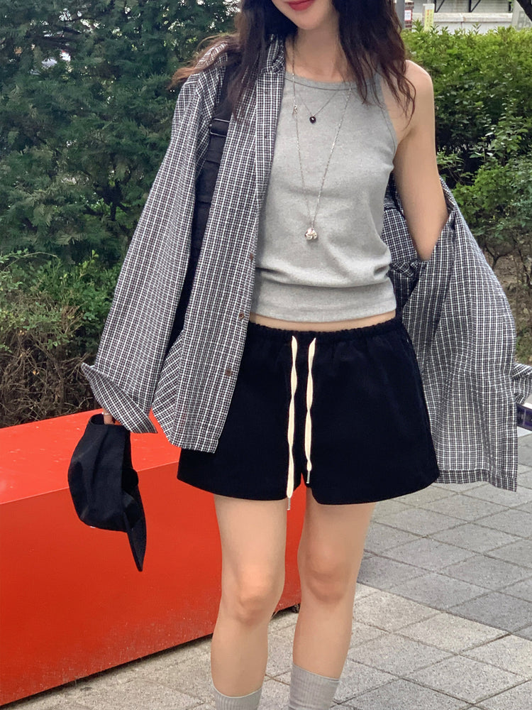 低腰標籤細節短褲