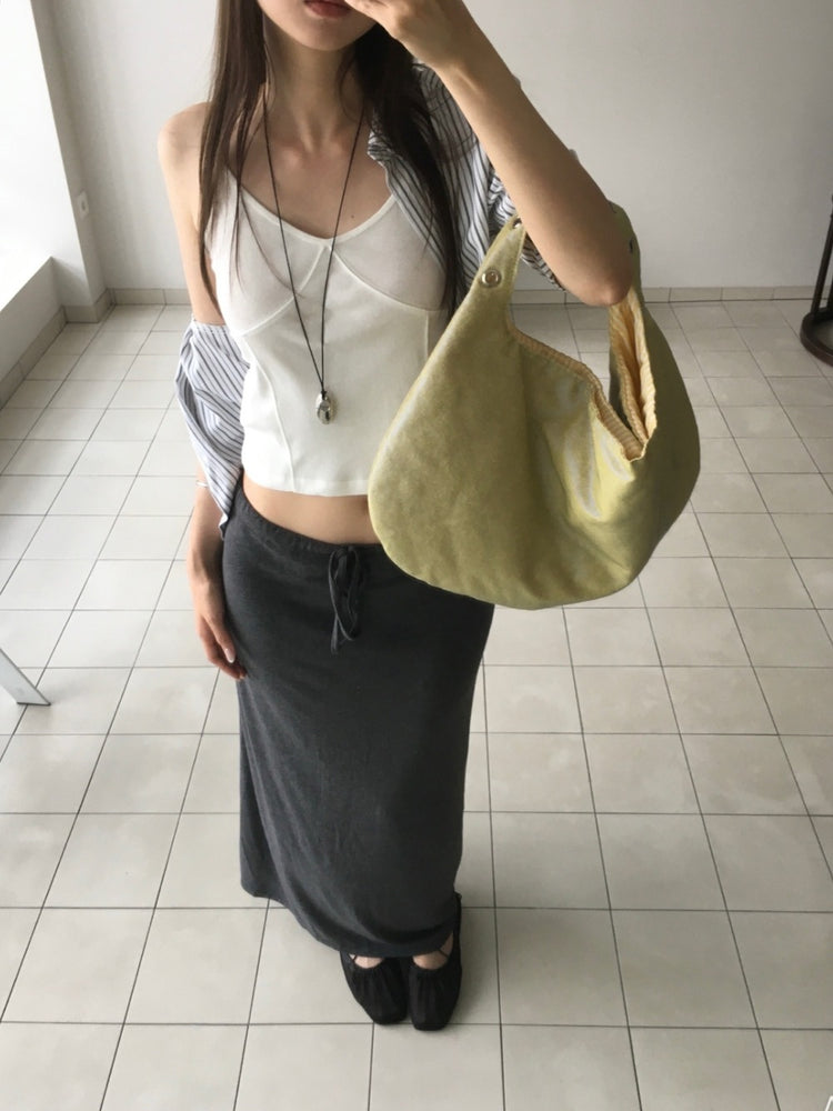 美色胸壓腺細節背心