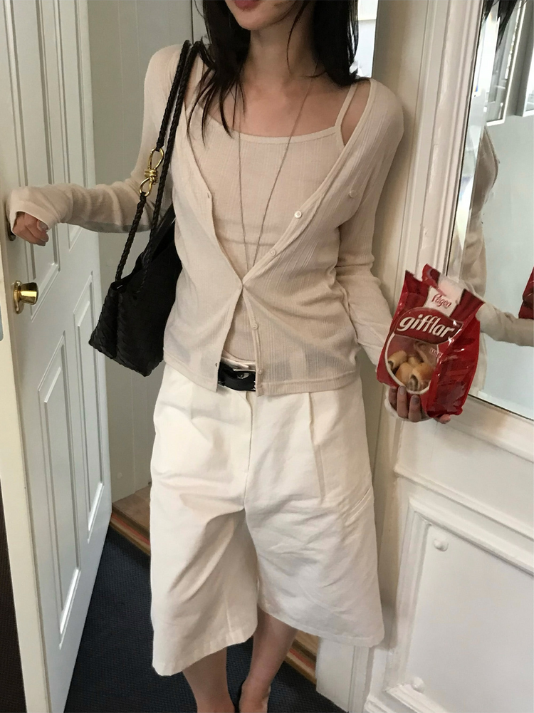 坑紋排鈕修身背心套裝