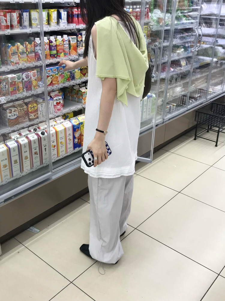 輕薄透膚美色針織外套