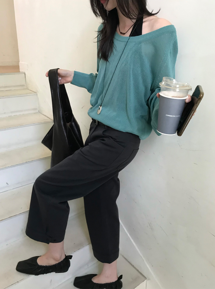 微透膚U領針織上衣