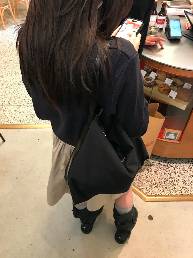 美色圓領排鈕針織外套