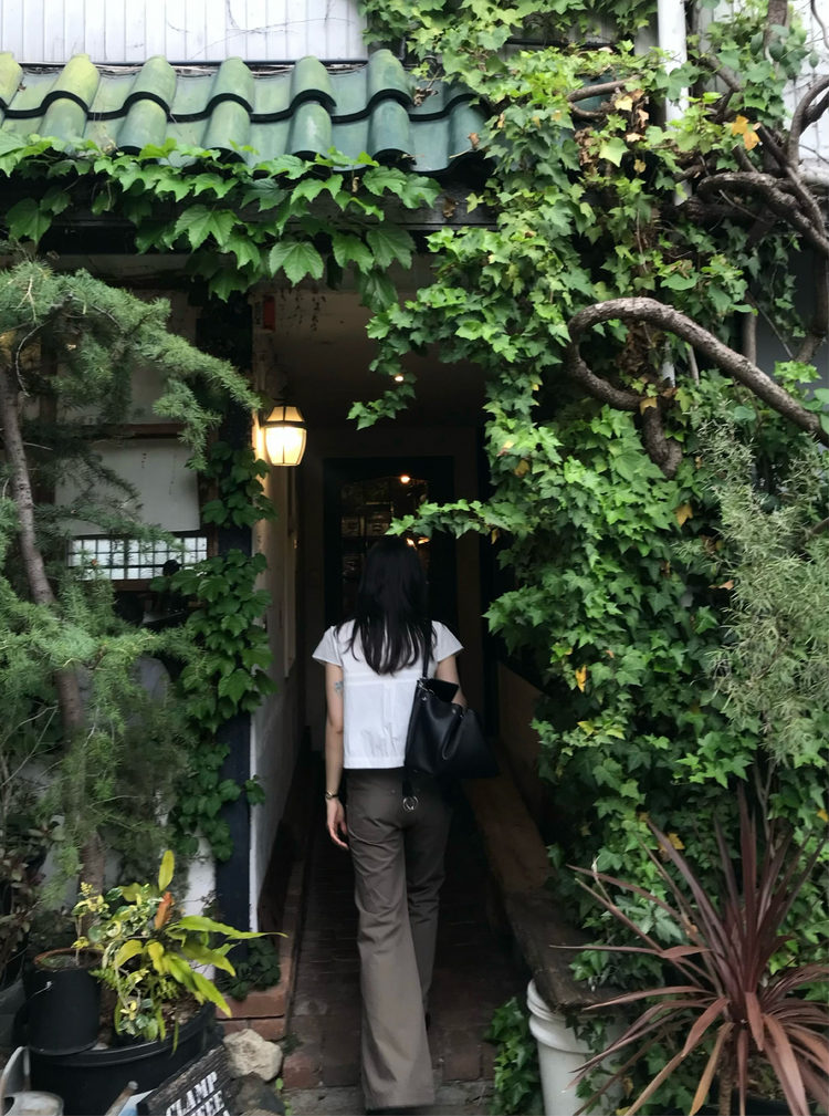 翻領大扣鈕細節外套