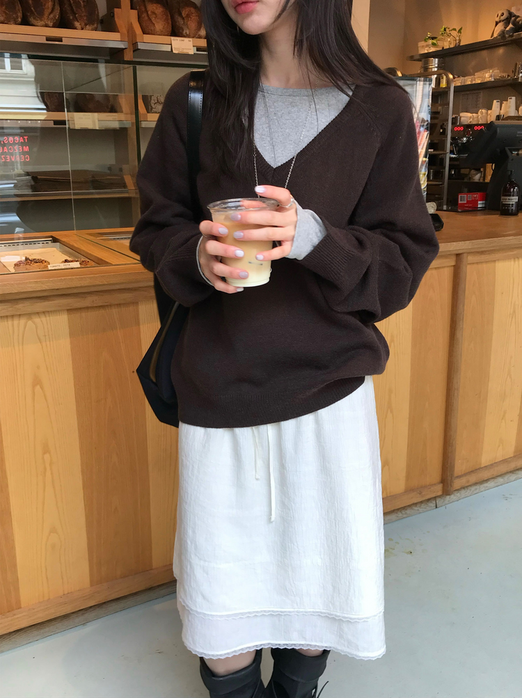 船領弧下擺修腰上衣