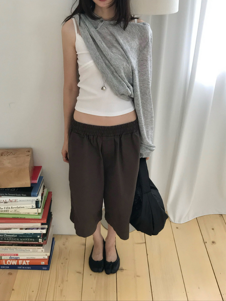 美色蕾絲邊交疊背心