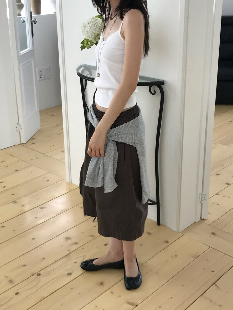 美色蕾絲邊交疊背心
