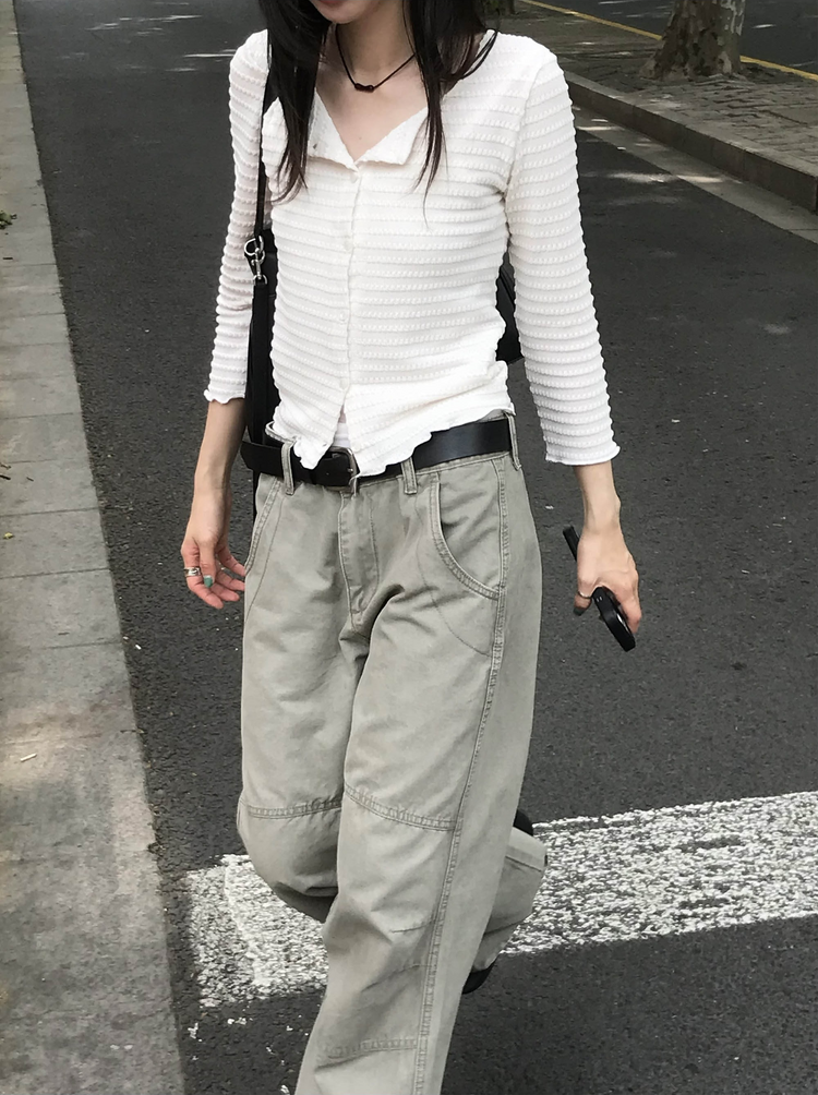 壓花線細節排鈕七分袖上衣