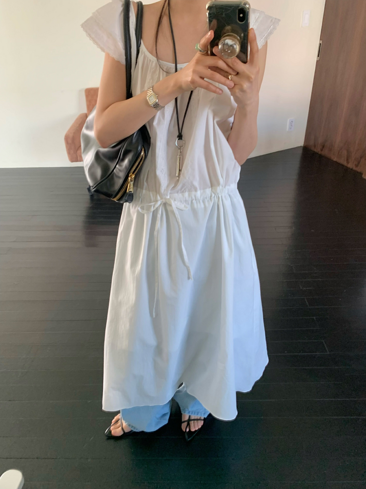 蕾絲邊細節修腰連身裙