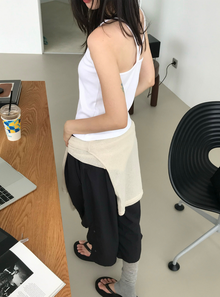 美背V領細帶修身背心