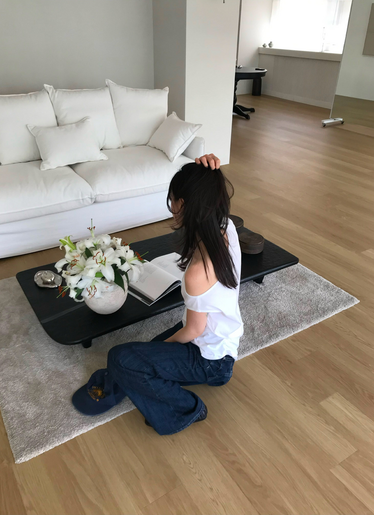 美肩愛心鉚釘抓皺細節上衣