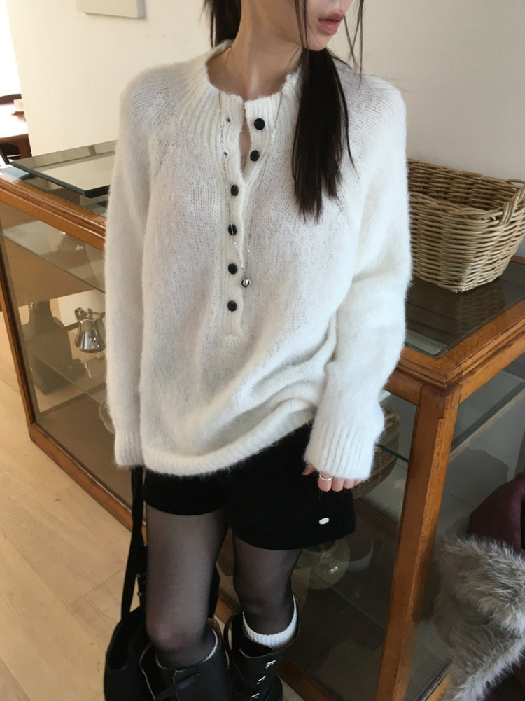 鐵扣細節燈芯絨短褲