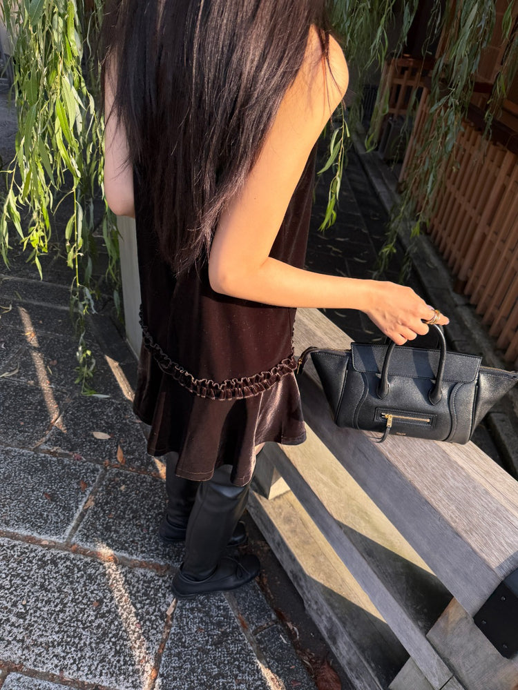 高質絲絨百褶細節連身裙