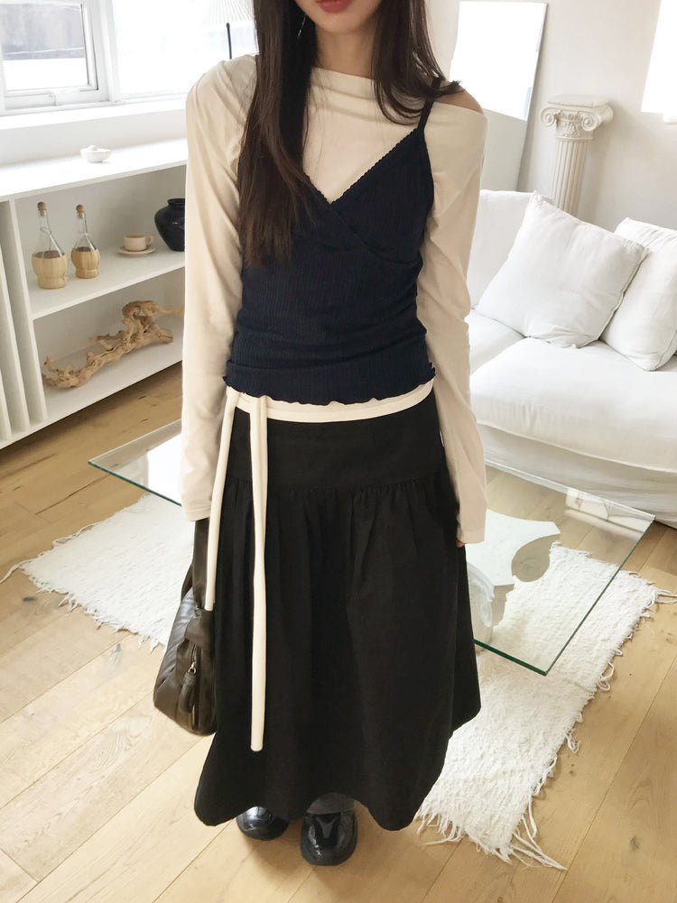 交疊蕾絲捲邊細節背心