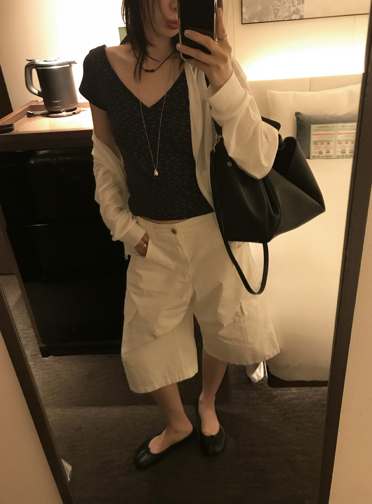 輕薄美色連帽外套
