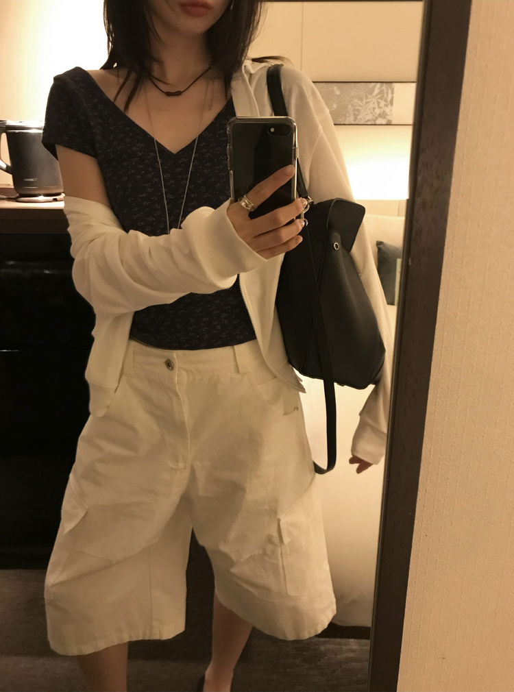 輕薄美色連帽外套