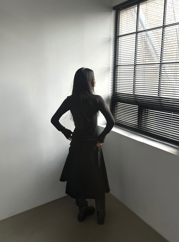 交疊側開叉不對稱細節裙