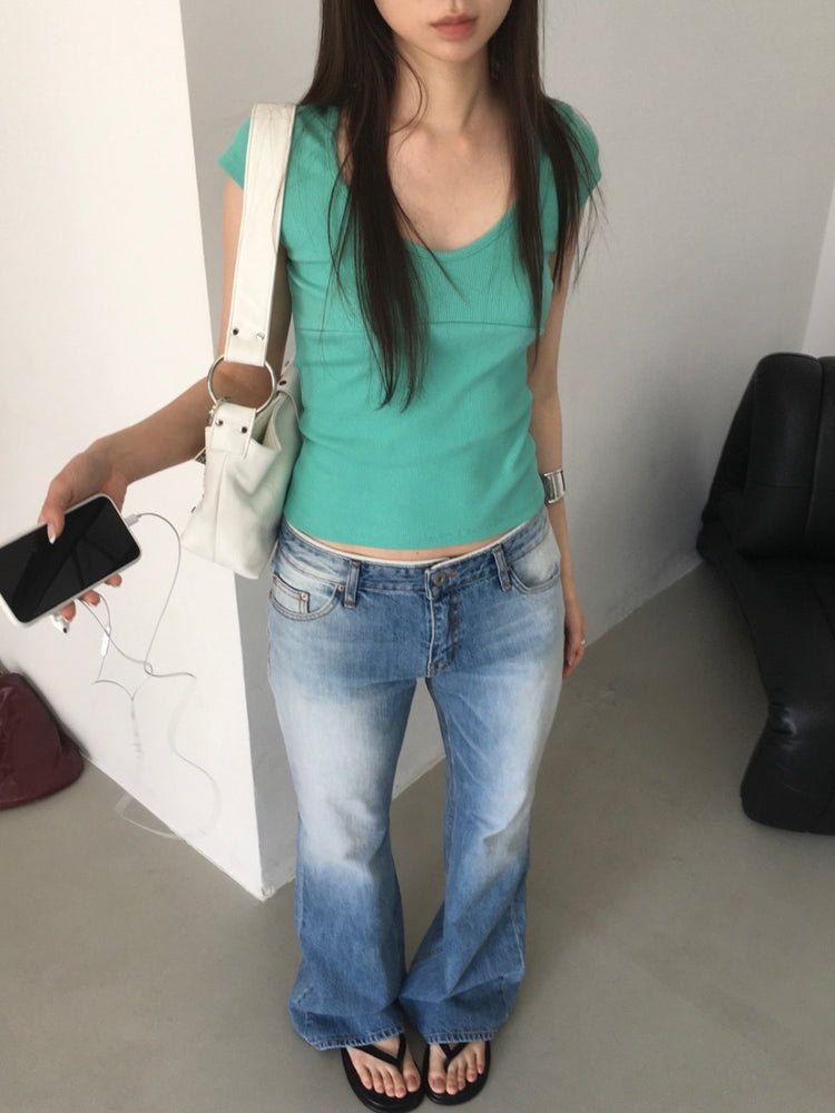 美色V領胸腺細節修身上衣