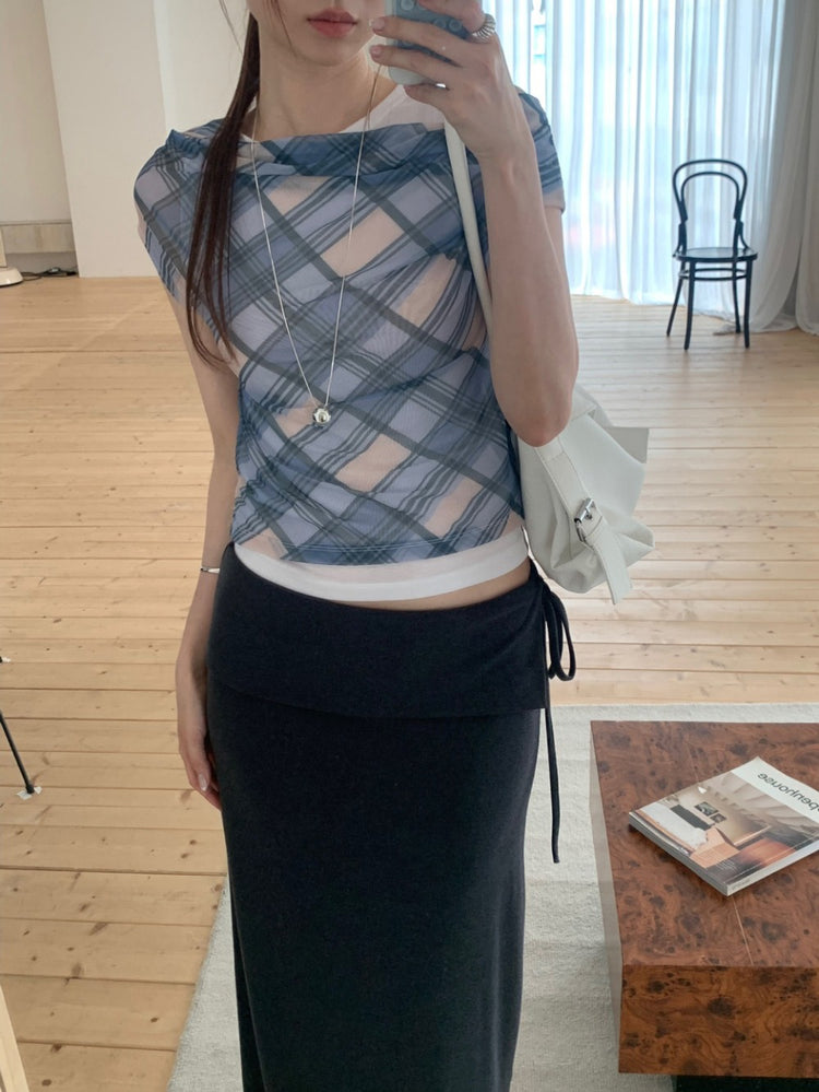 透膚格紋美肩細節上衣