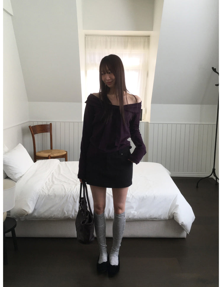 美肩垂帶領結條紋上衣