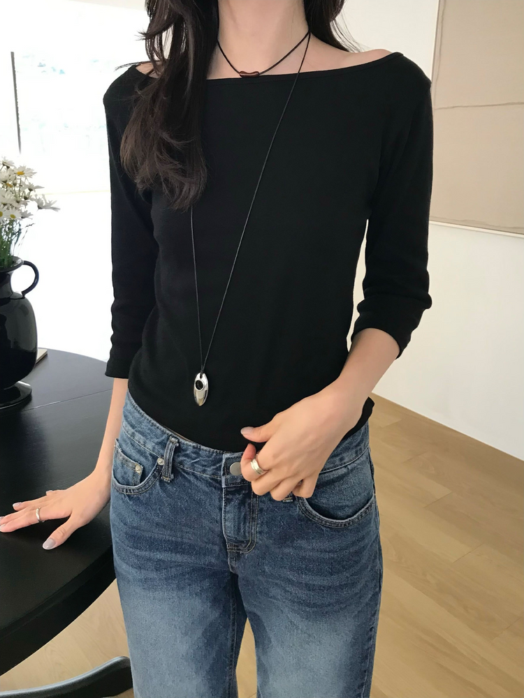 船領弧下擺七分袖上衣