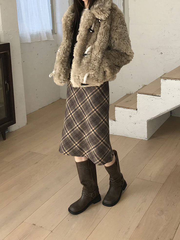 鉚釘側扣方頭中筒靴