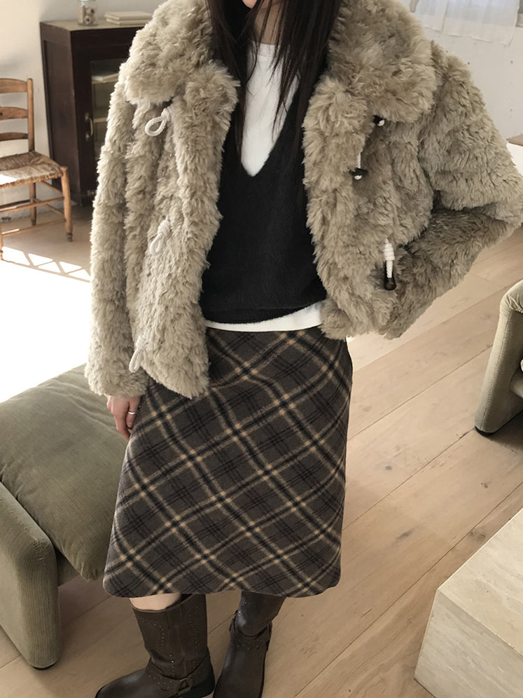 鉚釘側扣方頭中筒靴