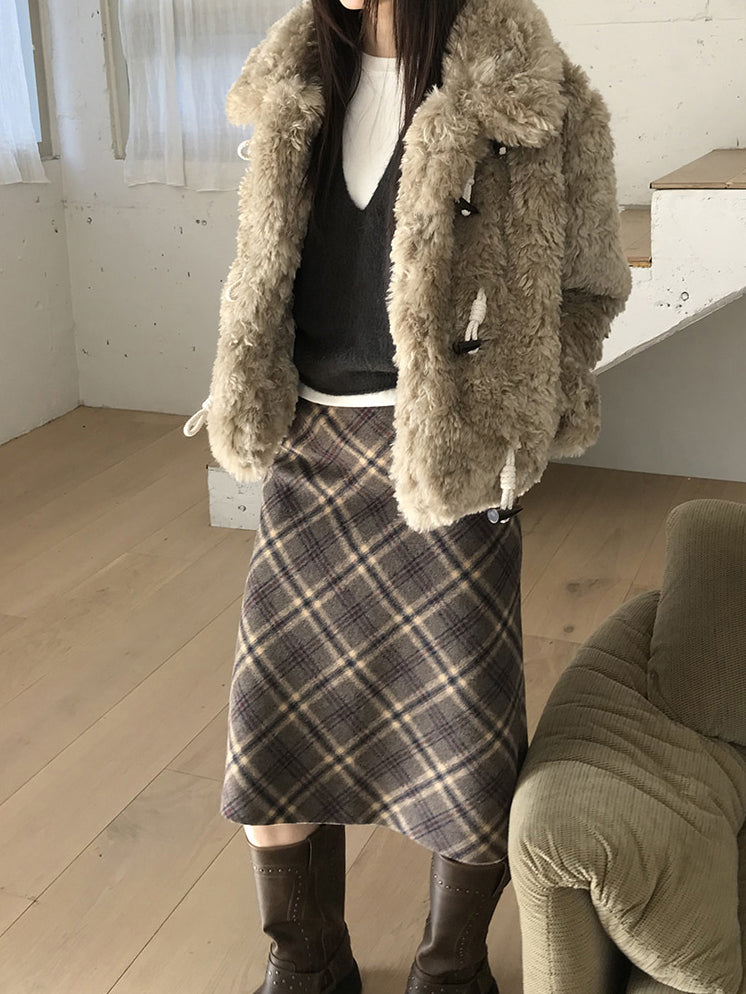 鉚釘側扣方頭中筒靴